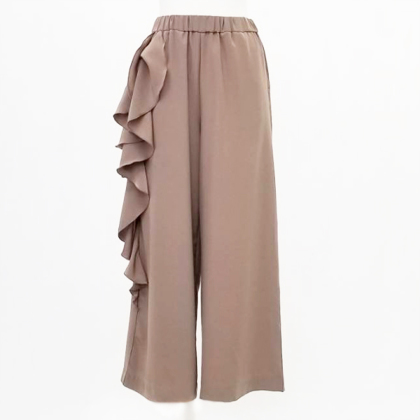 アシンメトリーフリルイージーパンツ パンツ ＆ LOVE CLOSET