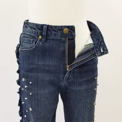 サイドふりるビジューデニムパンツ デニム ＆ LOVE CLOSET