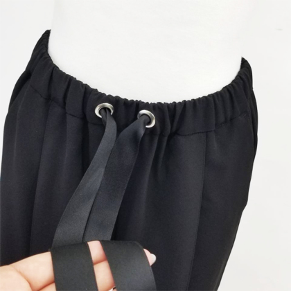 裾ビジューイージークロプトパンツ ボトム ＆ LOVE CLOSET