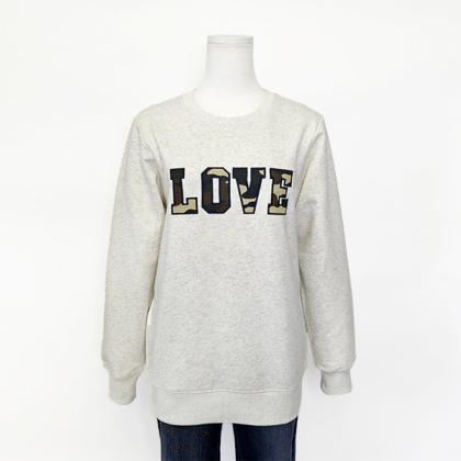 迷彩LOVEロゴスウェット スウェット、トレーナー ＆ LOVE CLOSET