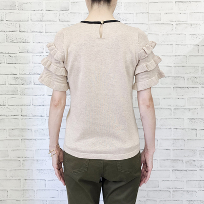 袖3段ふりる上品ニットプルオーバー ニット ＆ LOVE CLOSET