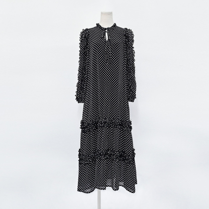 ギャザーフリルティアードワンピース ロングワンピ ＆ LOVE CLOSET