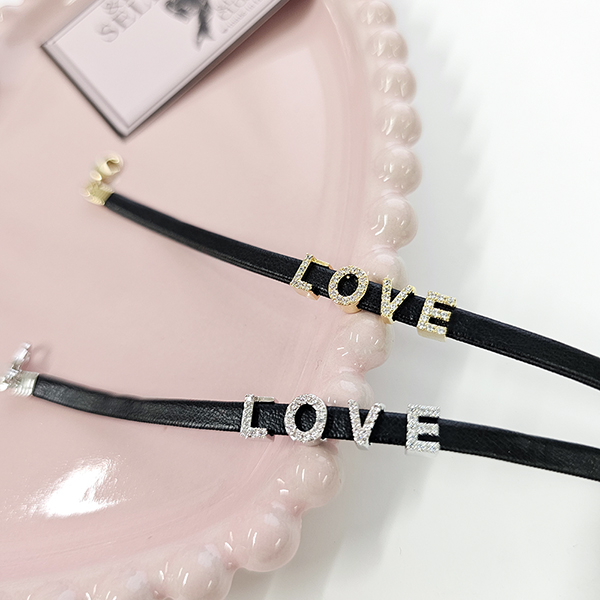 CCロゴ ブレスレット SELECT】きらきらLOVEロゴブレスレット ブレスレット ＆ LOVE CLOSET
