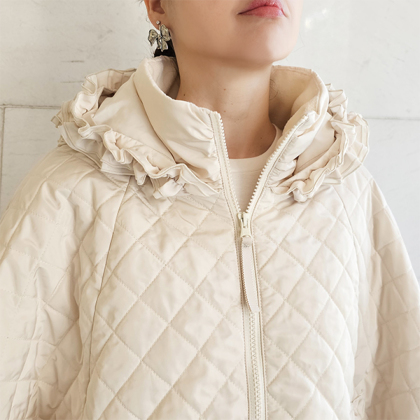 撥水キルトあったかふりるフードポンチョ コート ＆ LOVE CLOSET