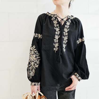 SELECT】上品ボタニカル刺繍ブラウス Tシャツ、カットソー ＆ LOVE CLOSET